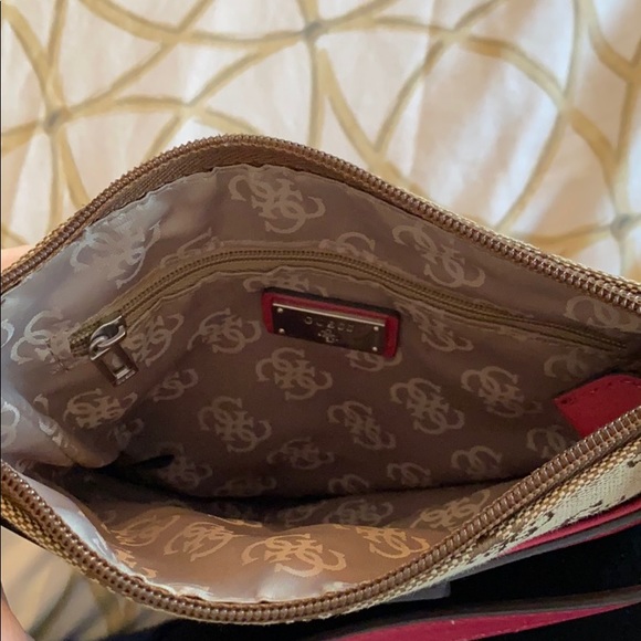 Guess Crossbody bag - Picture 4 of 4